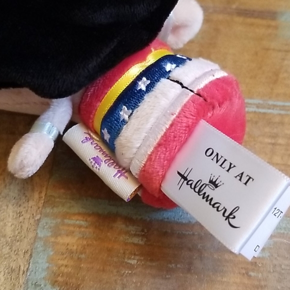 2 - Hallmark Itty Bittys - Picture 5 of 5